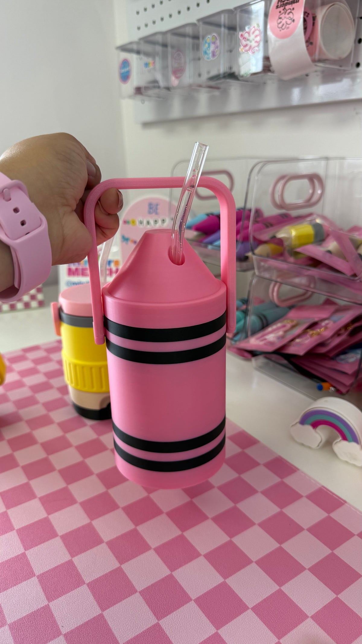 Porta Latas estilo Crayola