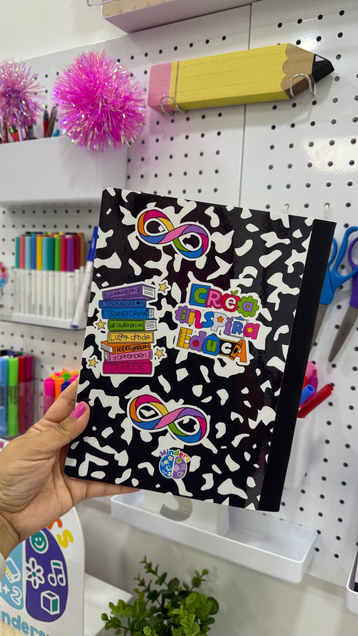 Cuaderno Composition Dibujos Inclusivos