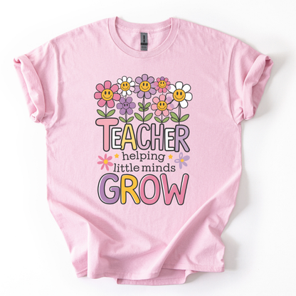 Camiseta Helping Little Minds