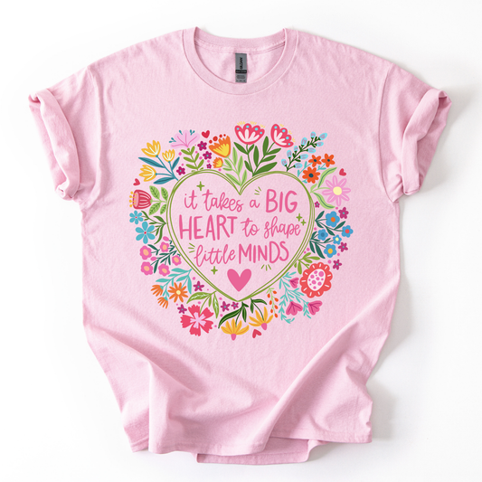 Camiseta Big Heart Little Minds Flores