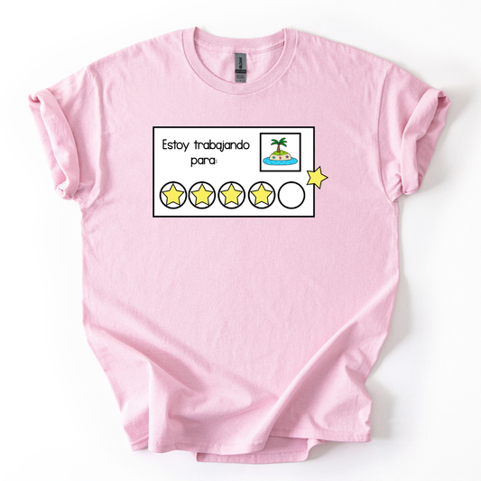Camiseta Estoy trabajando para... playa