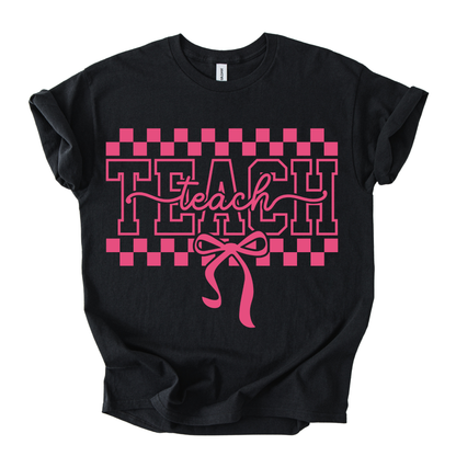 Camiseta Teach Moño Rosa